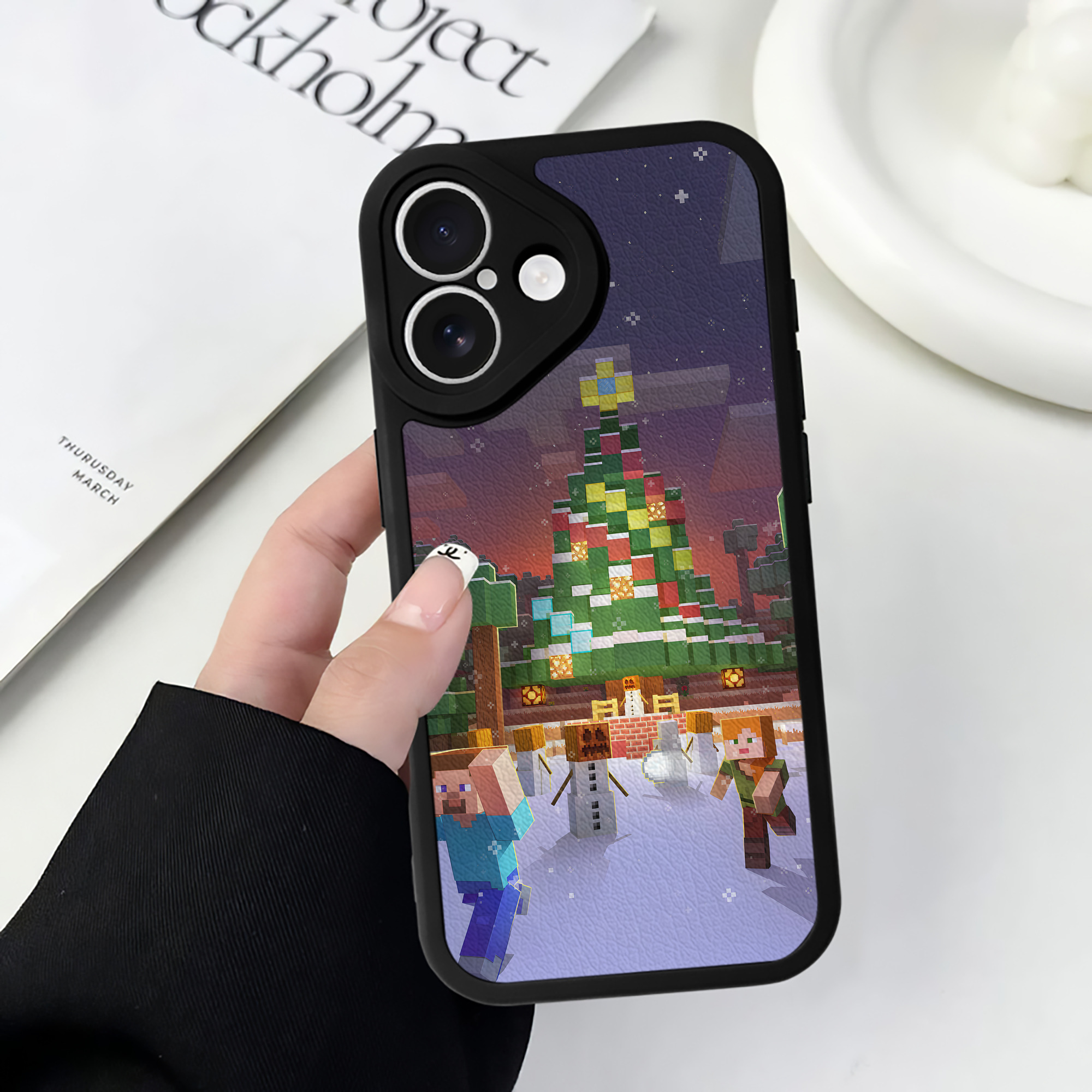 （画像用） マインクラフト ブロックの世界 Minecraft MC Block world 【iPhone 16シリーズ対応】シリコンスマホケース（レザー調） 材質：シリコン